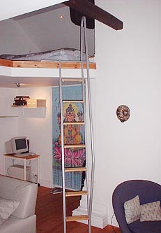 Stege med snygga tr steg funkar bra till
                          ditt loft eller loftsng!